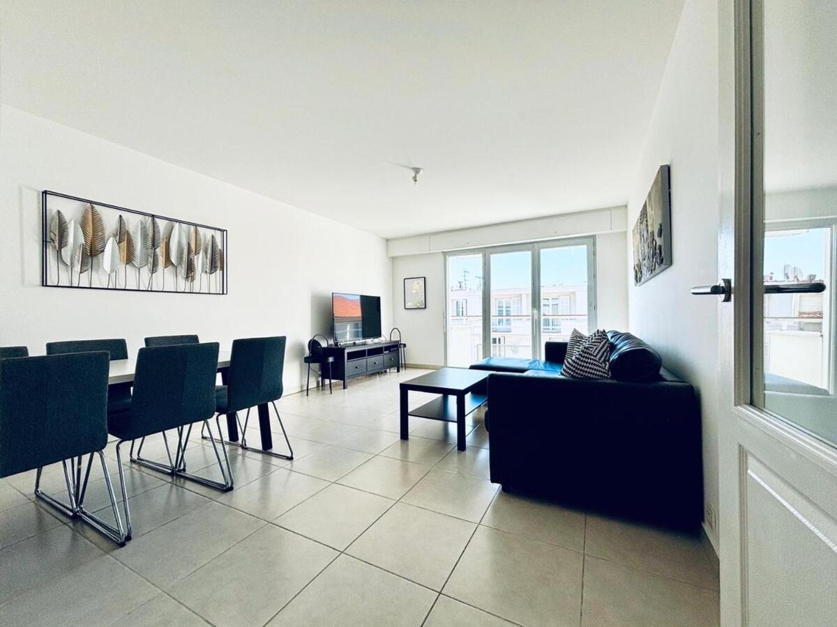 2 Bed In Walk To & Old Town! Appartement *
